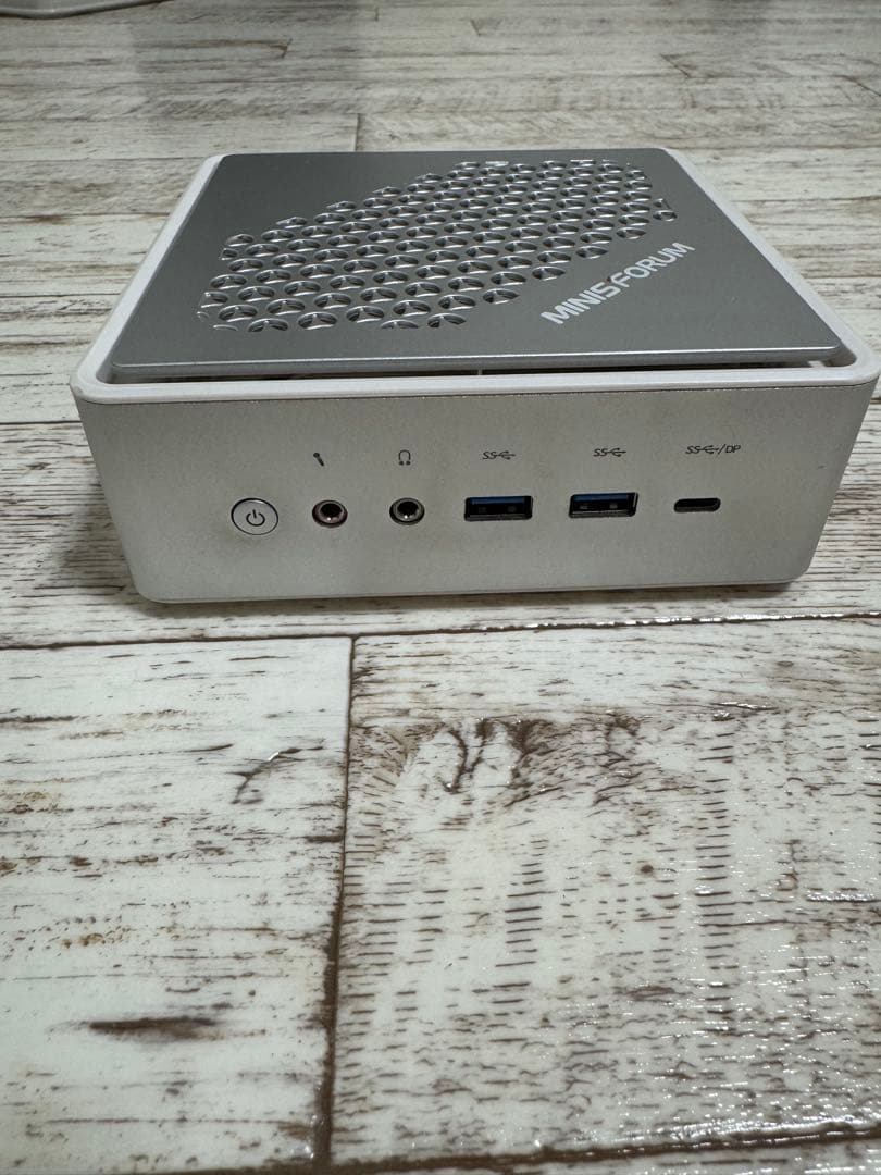 ミニPC Minisforum EliteMini HM90