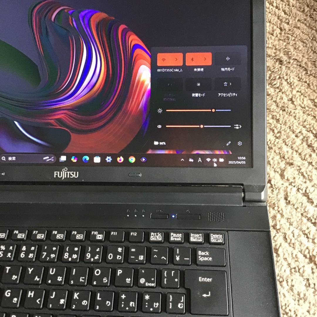 ★富士通　LIFEBOOK 最新Win11Pro Core i5 / 8GB