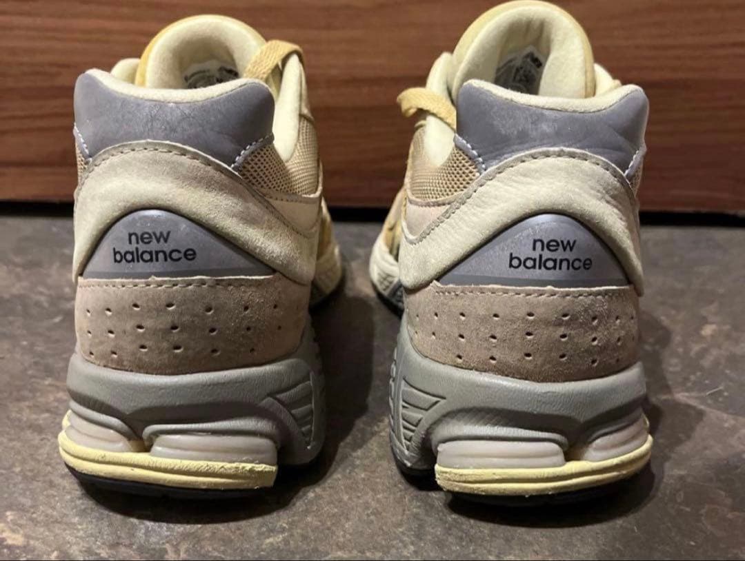 M*星様 ニューバランス　M2002RE1 27.5 オーラリー