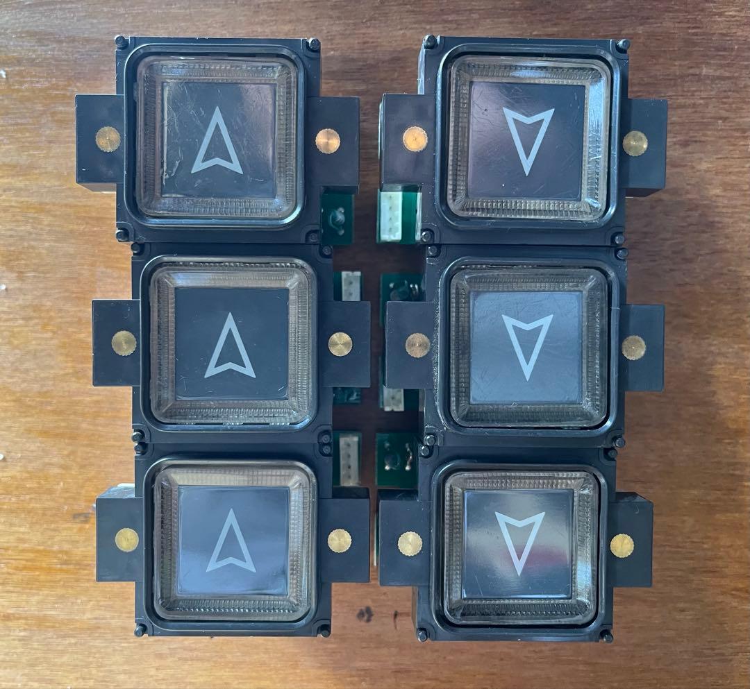 エレベーターボタン（OTIS）