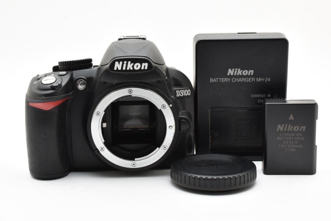 【ショット数3023回】 NIKON ニコン D3100 デジタル一眼レフカメラ