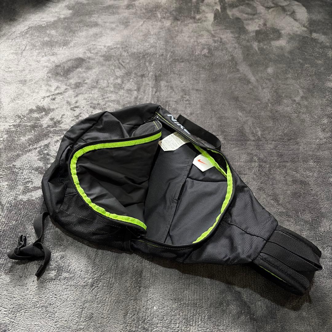 極美品OLD NIKE 90s メッシュ y2k スリング ボディバッグ