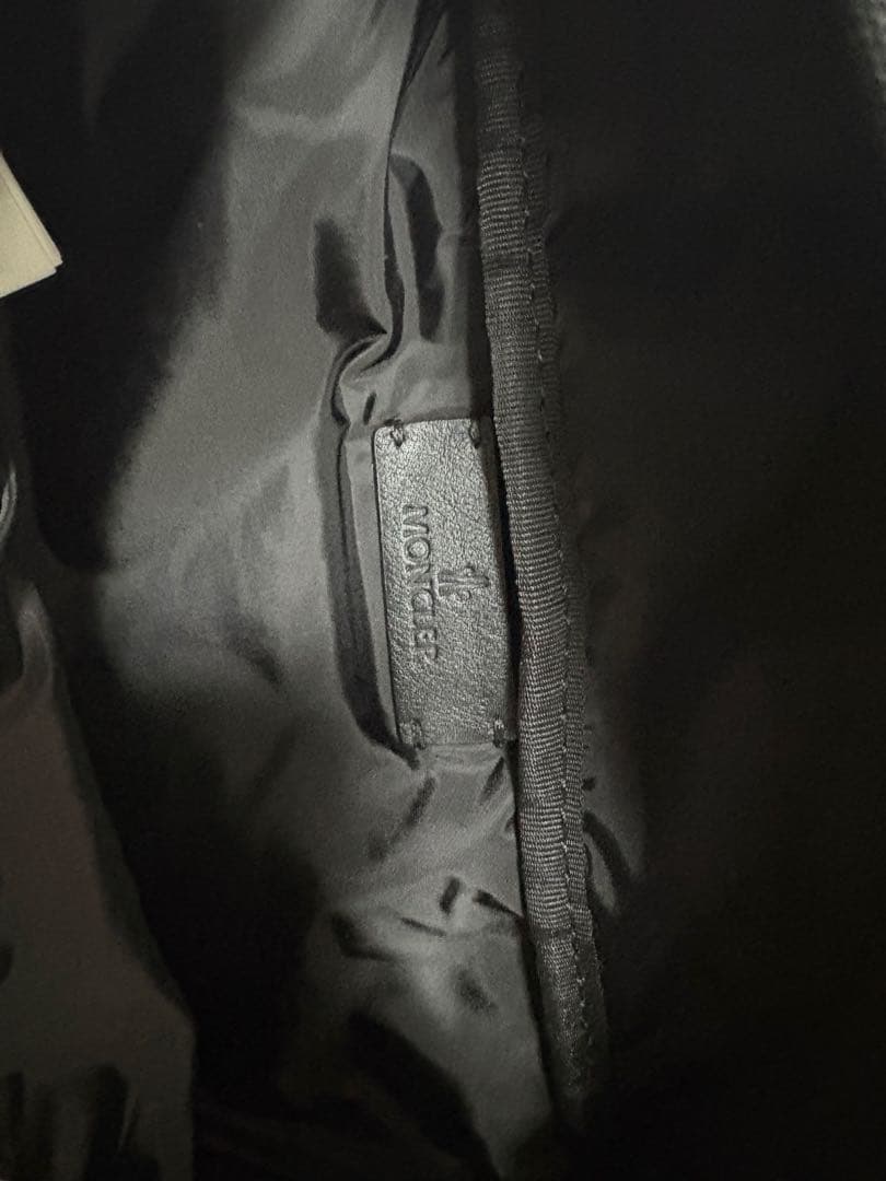 グ*ス様 MONCLER ボディーバック