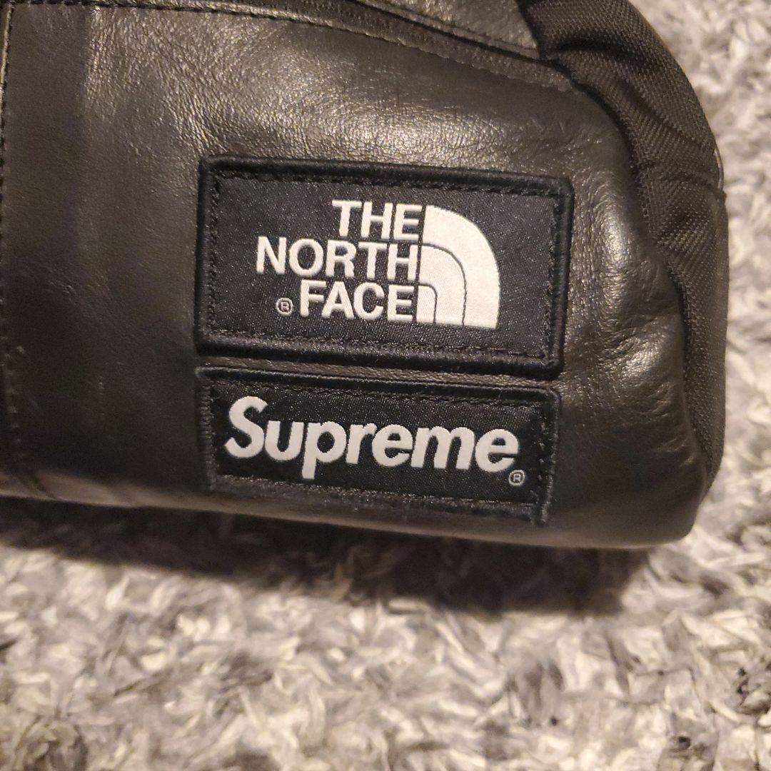 Supremeノースフェイス レザーバッグ ボディバッグ ポーチ