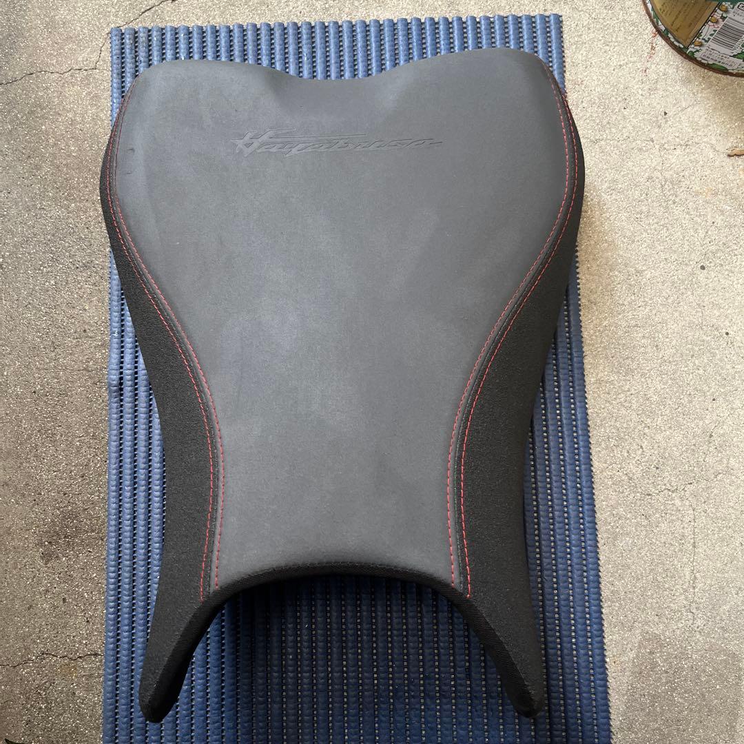 スズキ ハヤブサ シート