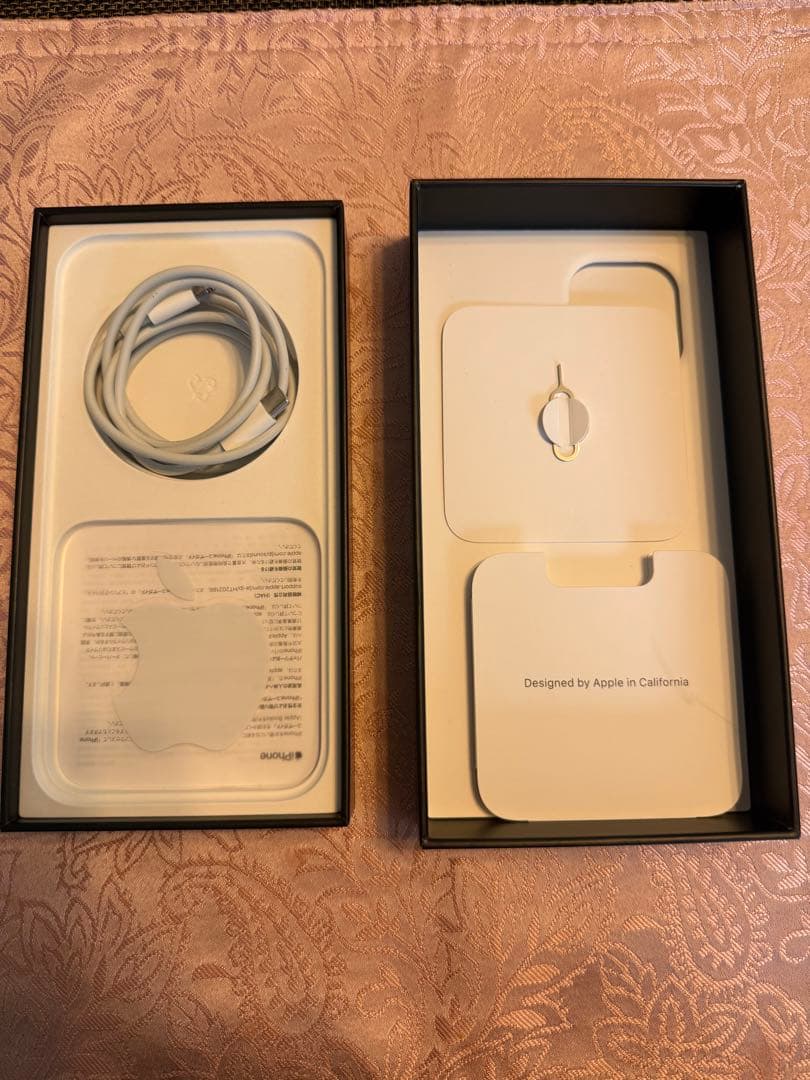 【美品】Apple iPhone12ProMax128GBゴールド