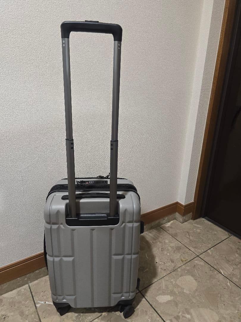 機内持ち込みスーツケースTIERRAL TORERU ティエラル トレル グレー