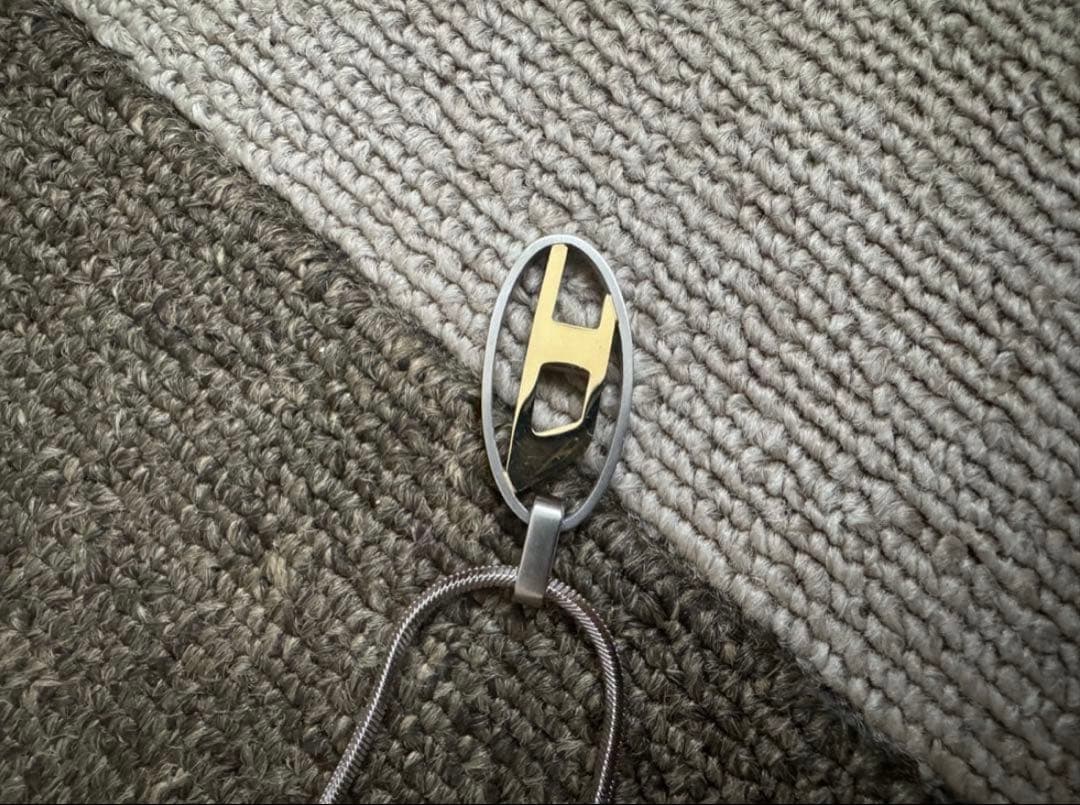 DIESELネックレス　ケース付き