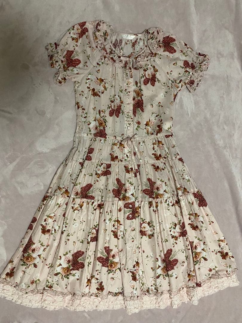 リボンブーケ柄ワンピース