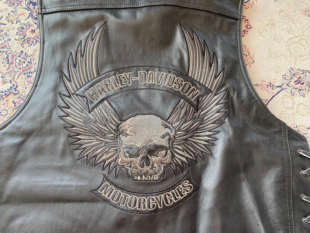 新品未使用Harley-Davidsonレザーベスト スカルベスト 現品限り激安