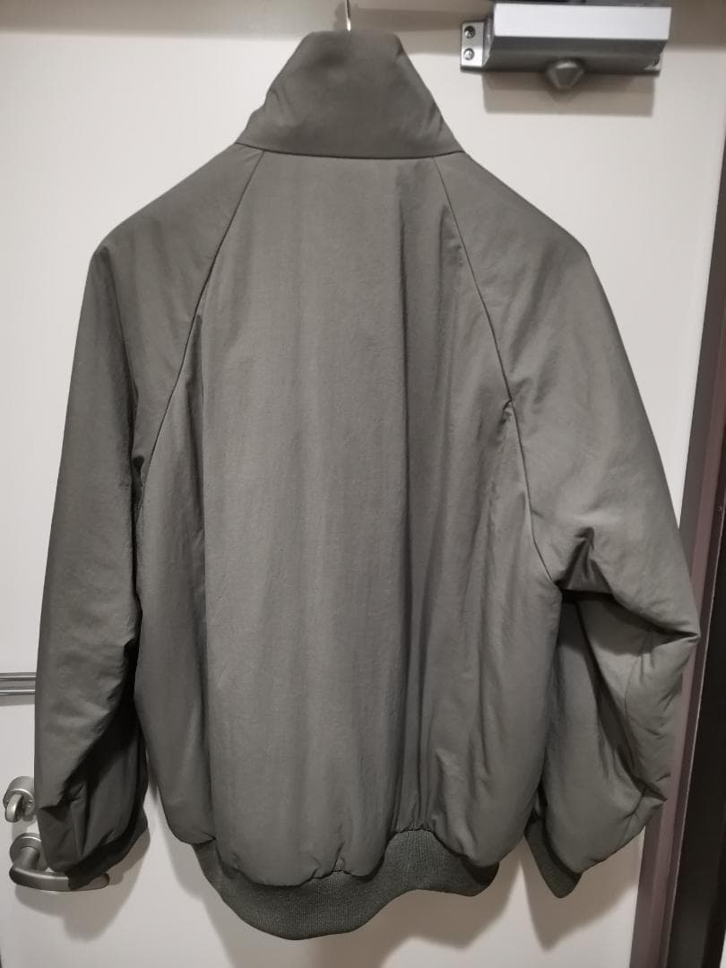 ATON MAT AIRY PADDED STAND JACKET 極美品