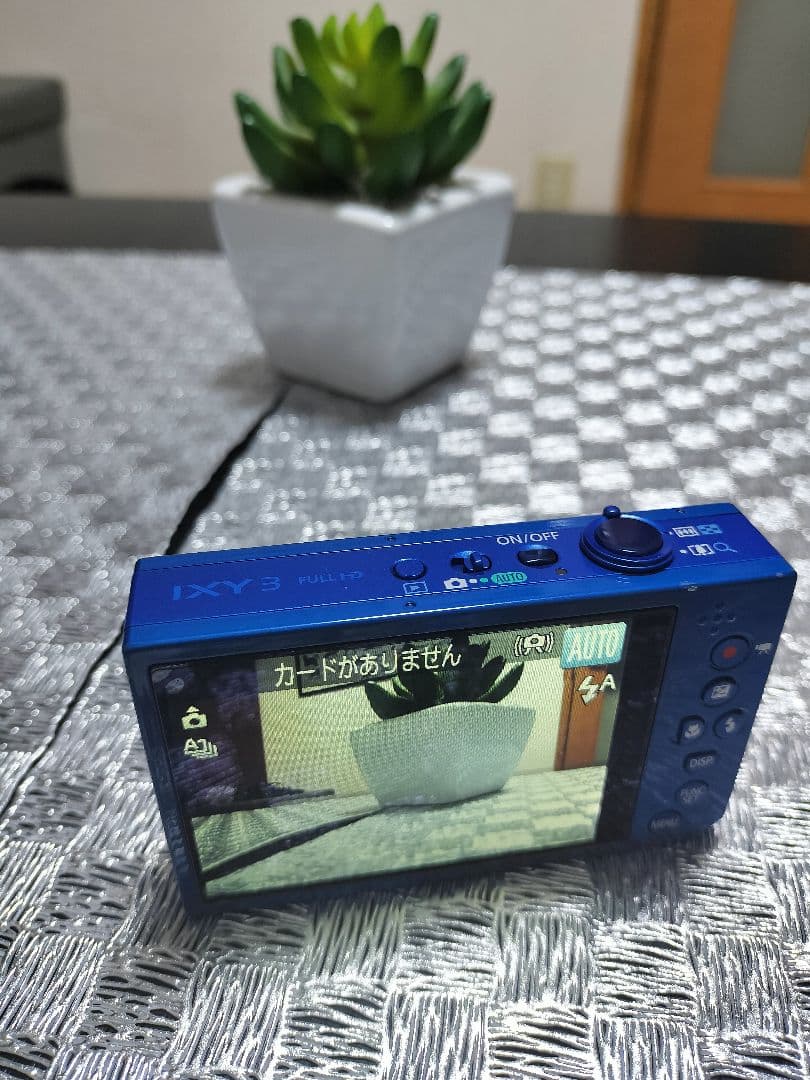 キャノンIXY3　バッテリー充電器　携帯ケース付き