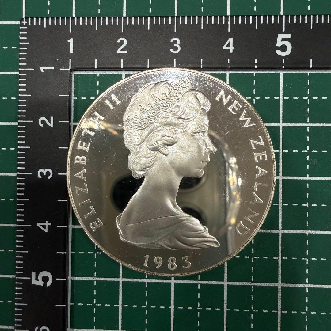 銀*ー様 No.46 アンティーク 銀貨 ニュージーランド 50周年 1983年