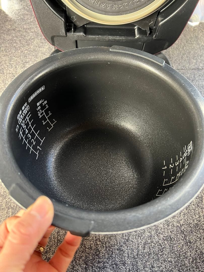 TIGER◆炊飯器 JPI-SC 圧力IH/炊きたて/5.5合/ブラック/黒/