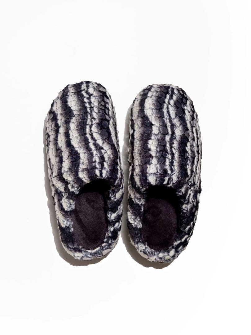 靴 SUBU ROCK SURFACE ZEBRA 0 22-23.5cm