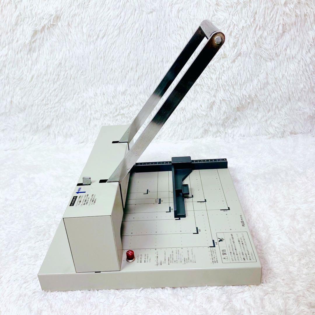PLUS 裁断機 PK-513L 業務用 手動式 A4 書類整理 木村刃物