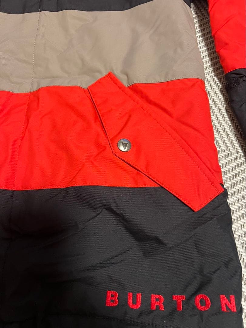 値下げ中　BURTON スノーボードジャケット 赤/黒/グレー