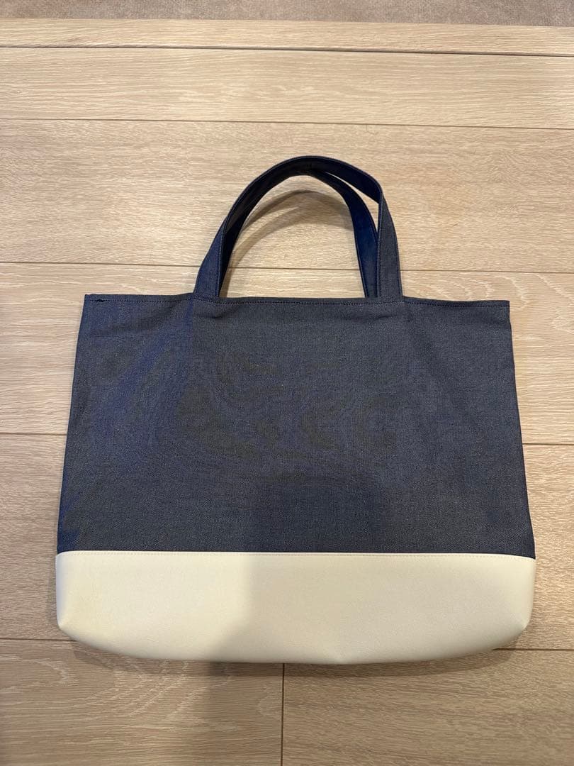 えりまきfamiliar トトロ刺繍キャンバスバッグ