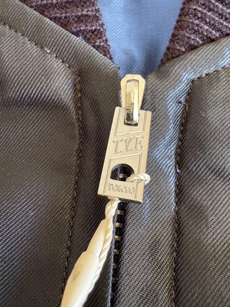 テーラー東洋　スーベニアジャケット　ホワイトタイガーxゴールドドラゴンサイズXL