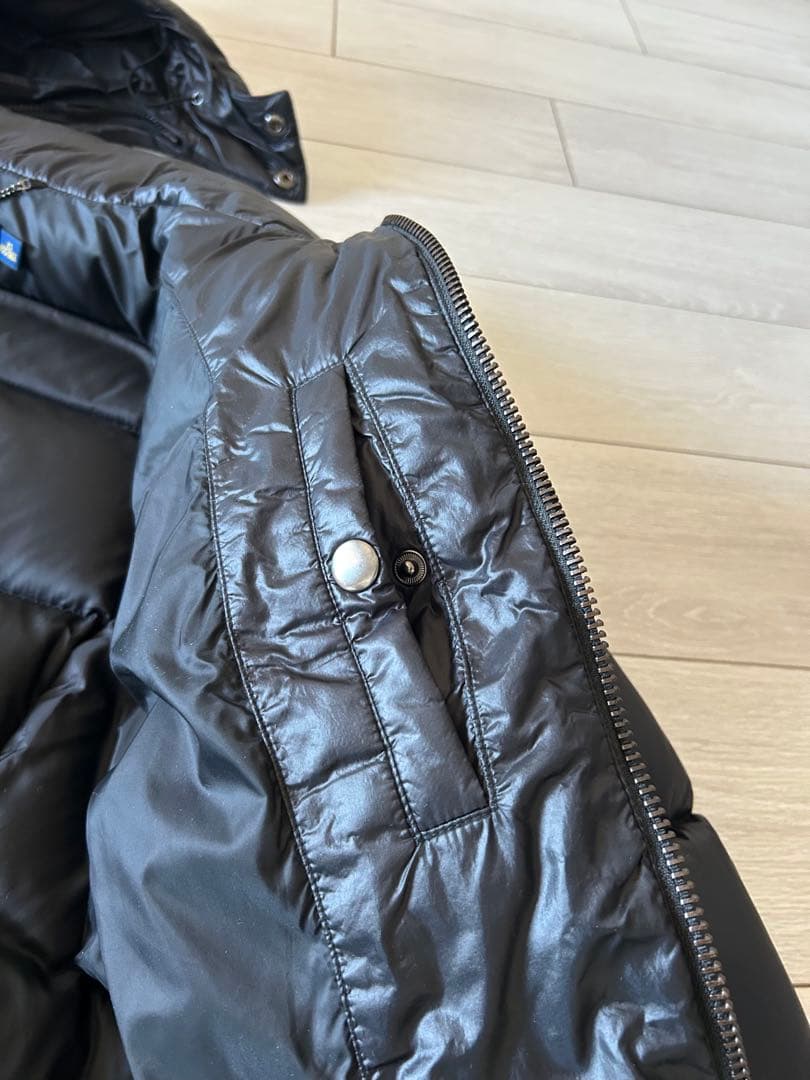カ*ん様 ボロラルフローレンのロング丈ブラックダウンジャケットクリーニング済み極