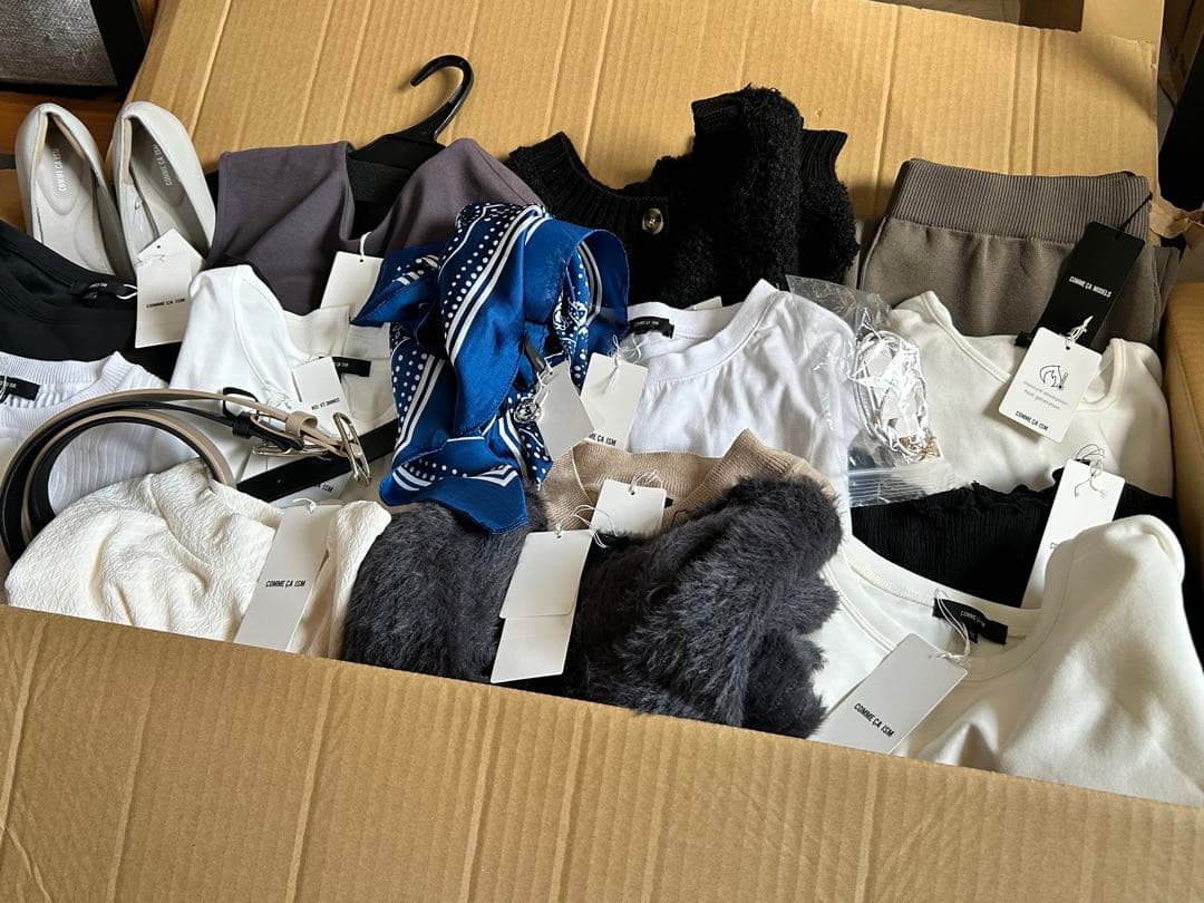 気絶安ッ！【93%OFF】コムサイズム レディース 11号 箱詰め 総額約20万