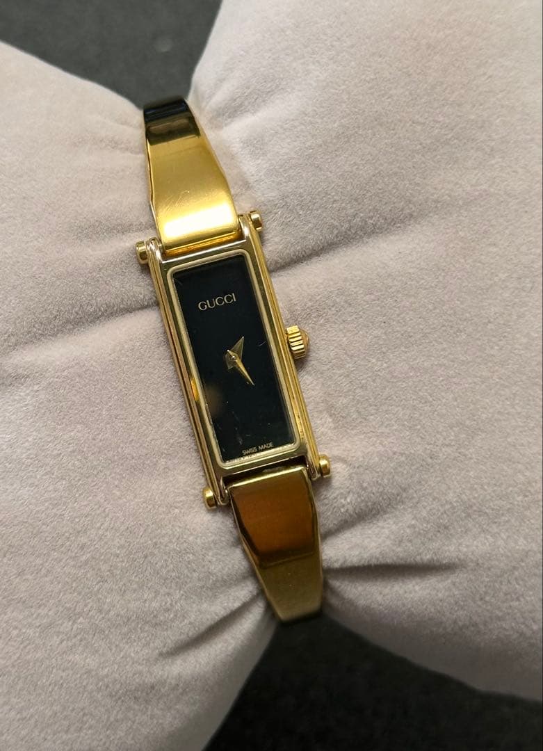 【稼動】 グッチ 腕時計 バングルウォッチ 1500 ゴールド