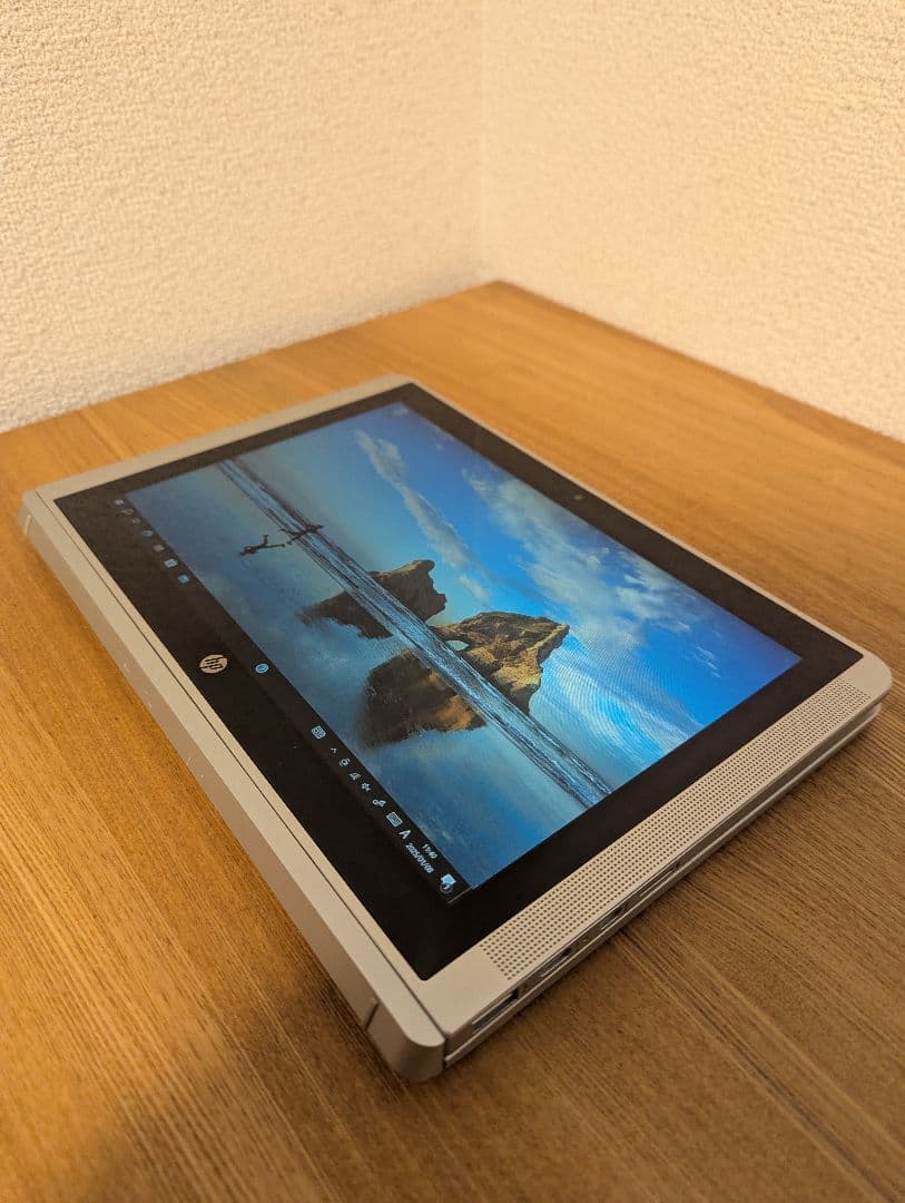 HP x2 210 G2 背面カメラ付き（2in1タブレット）