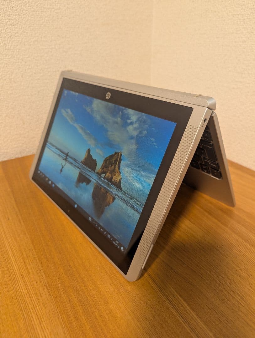 HP x2 210 G2 背面カメラ付き（2in1タブレット）