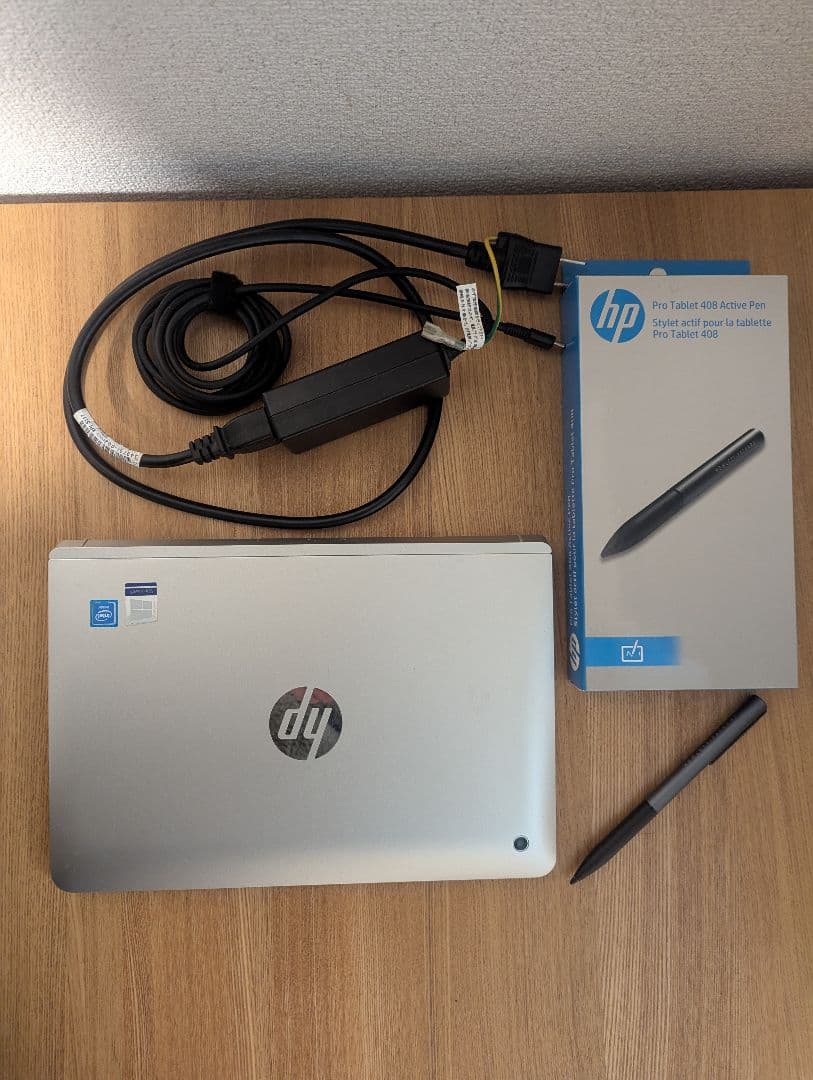 HP x2 210 G2 背面カメラ付き（2in1タブレット）