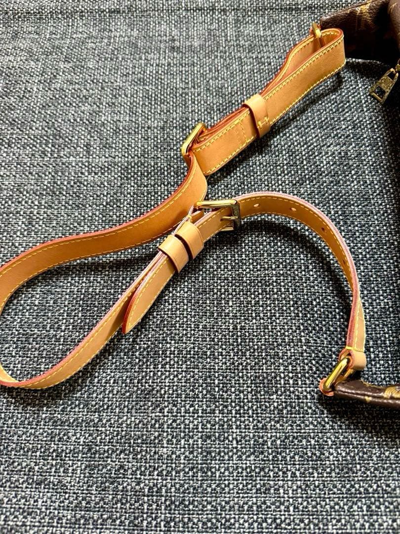 LOUIS VUITTON ルイ ヴィトン モノグラム バムバッグ