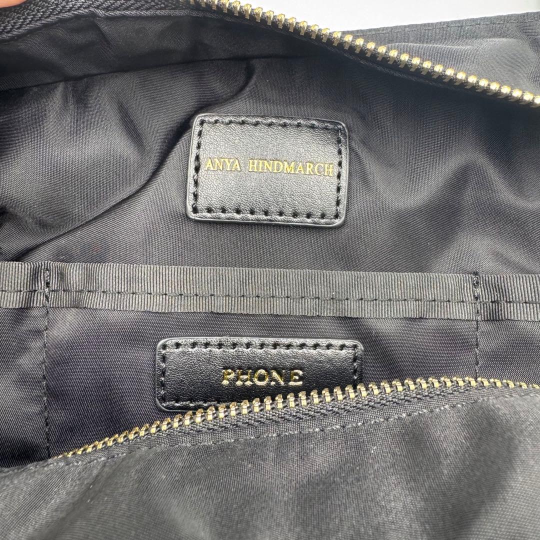 アニヤハインドマーチ ブラックトートバッグ サングラスポケット付き