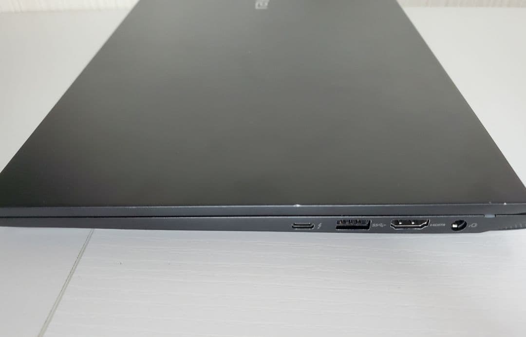 Windowsノート本体 reytraytrek A4-R Corei7-13700H 32G 500GB