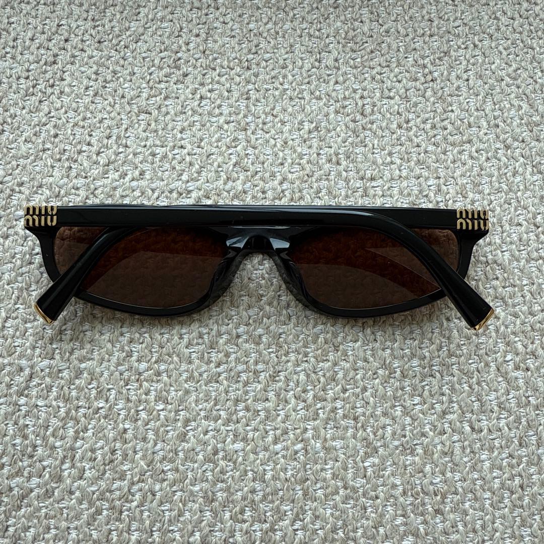 Miu Miu リガード サングラス
