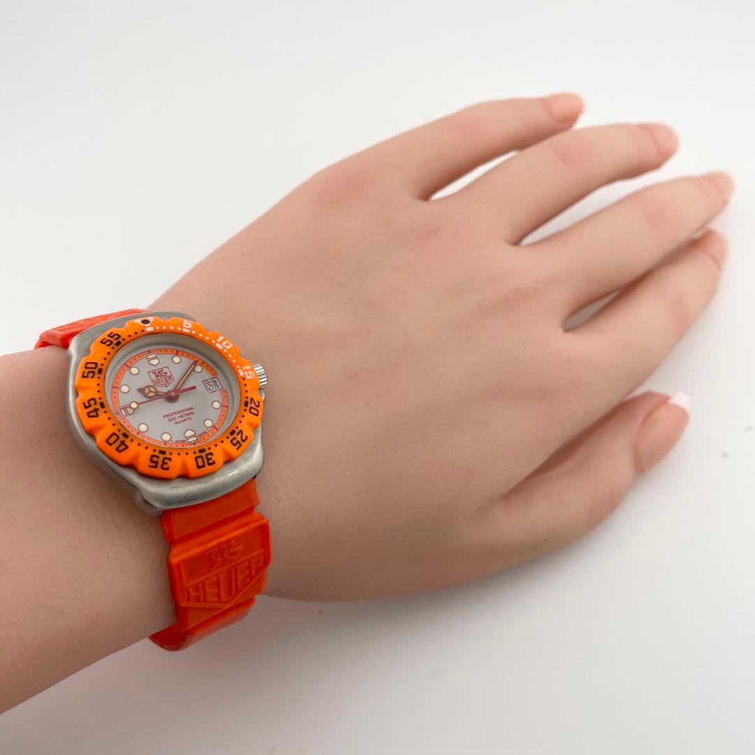 タグホイヤー　フォーミュラ1 プロフェッショナル 腕時計　オレンジ　純正