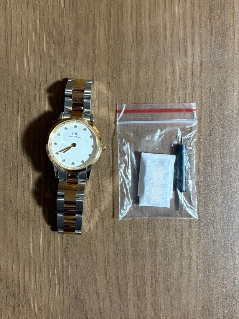 【専用】ダニエルウェリントン　腕時計　DW00600358