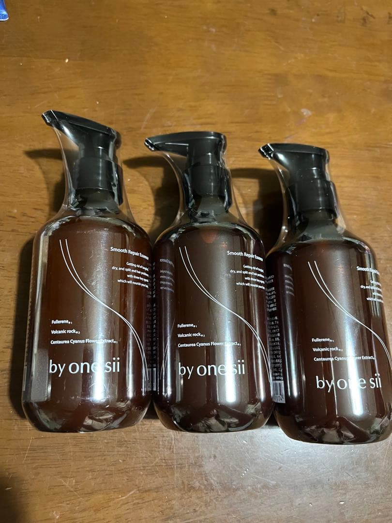 バイワンシー スムース・リペアエッセンス (ヘアエッセンス）