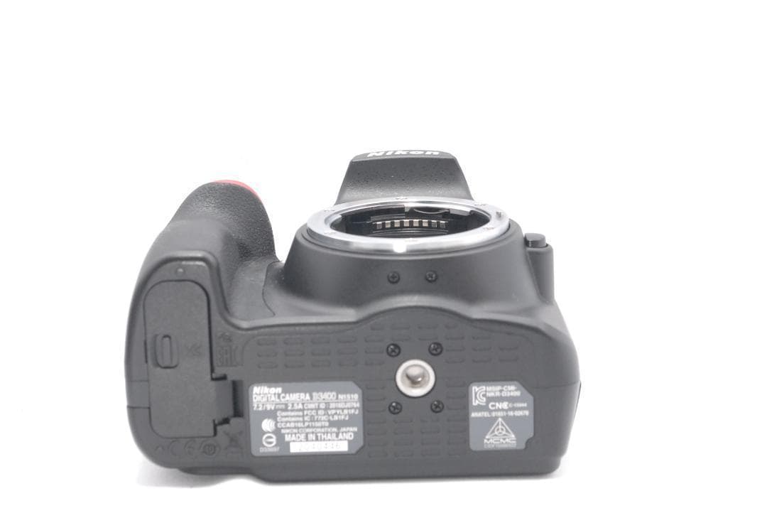 ボディのみ　美品✨Nikon D3400 デジタル一眼レフカメラ　　初心者