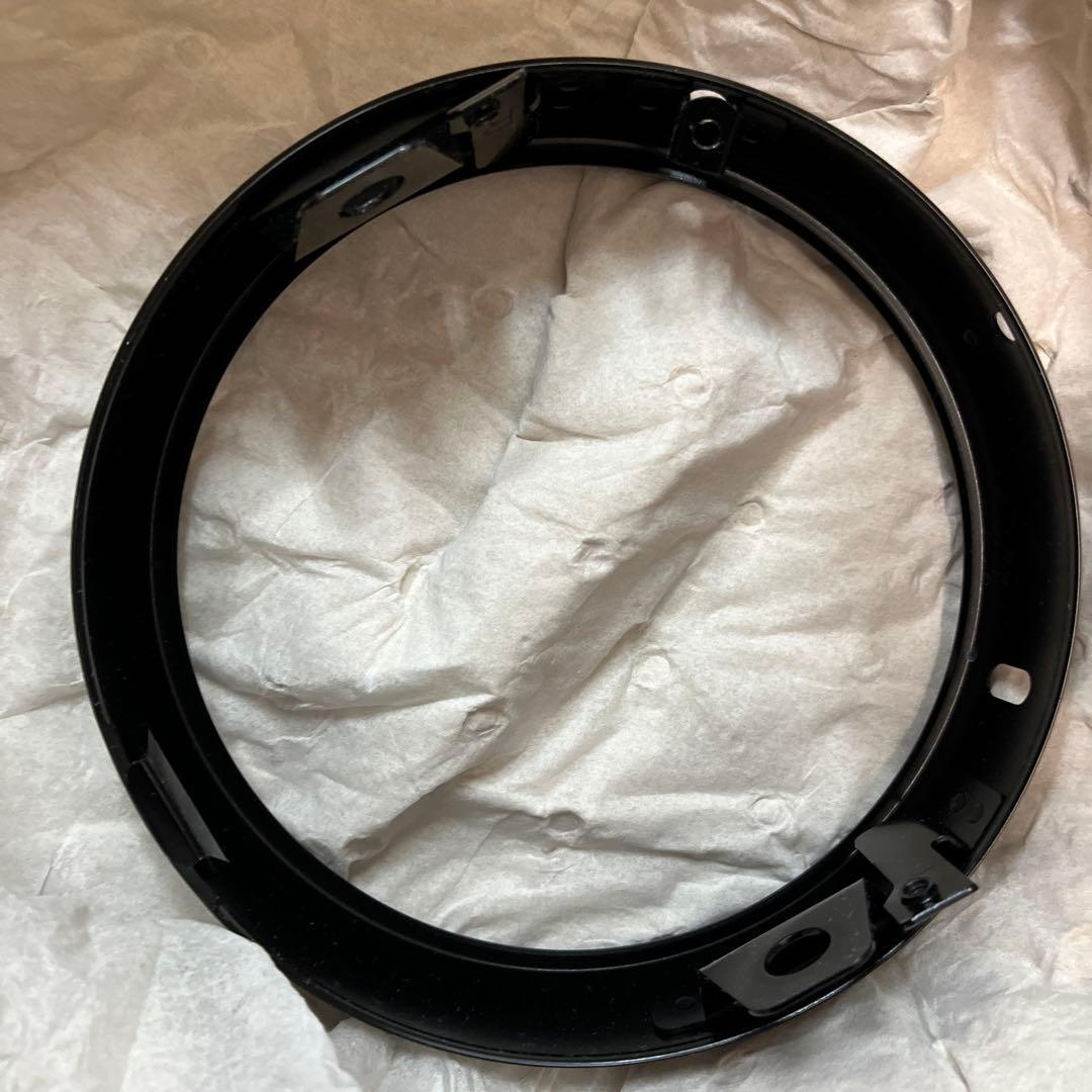 XSR900 純正ヘッドライトリム　ヤマハ