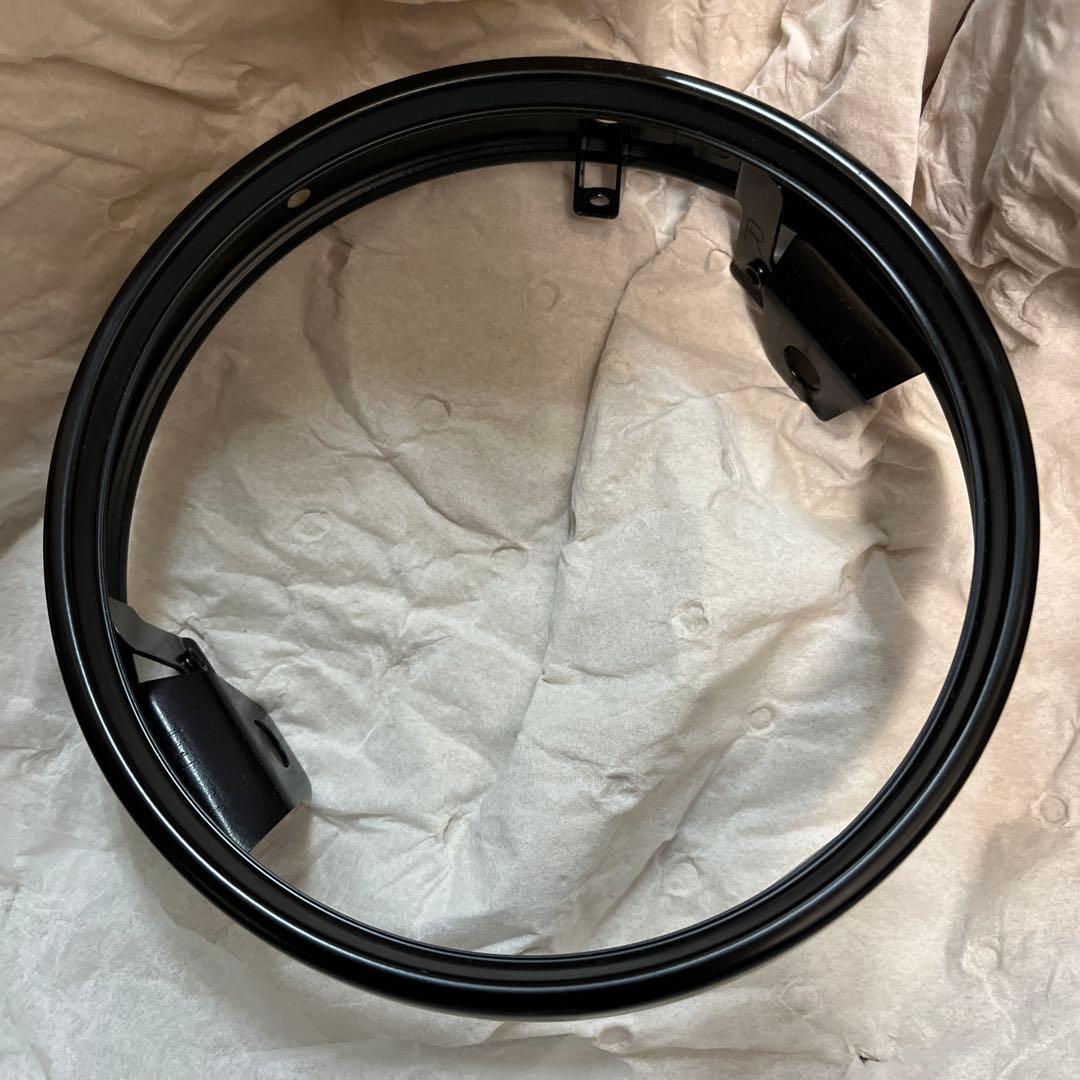 XSR900 純正ヘッドライトリム　ヤマハ