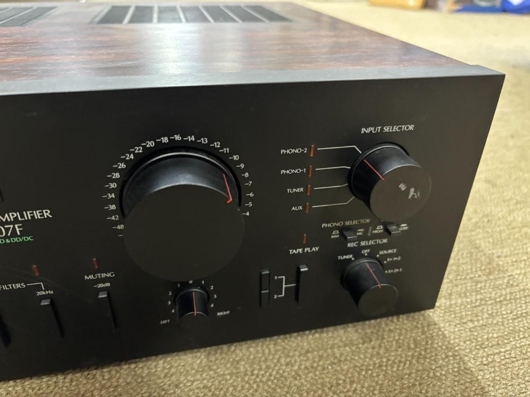 【ジャンク品】Sansui AU-D707F インテグレーテッドアンプ 現状渡し