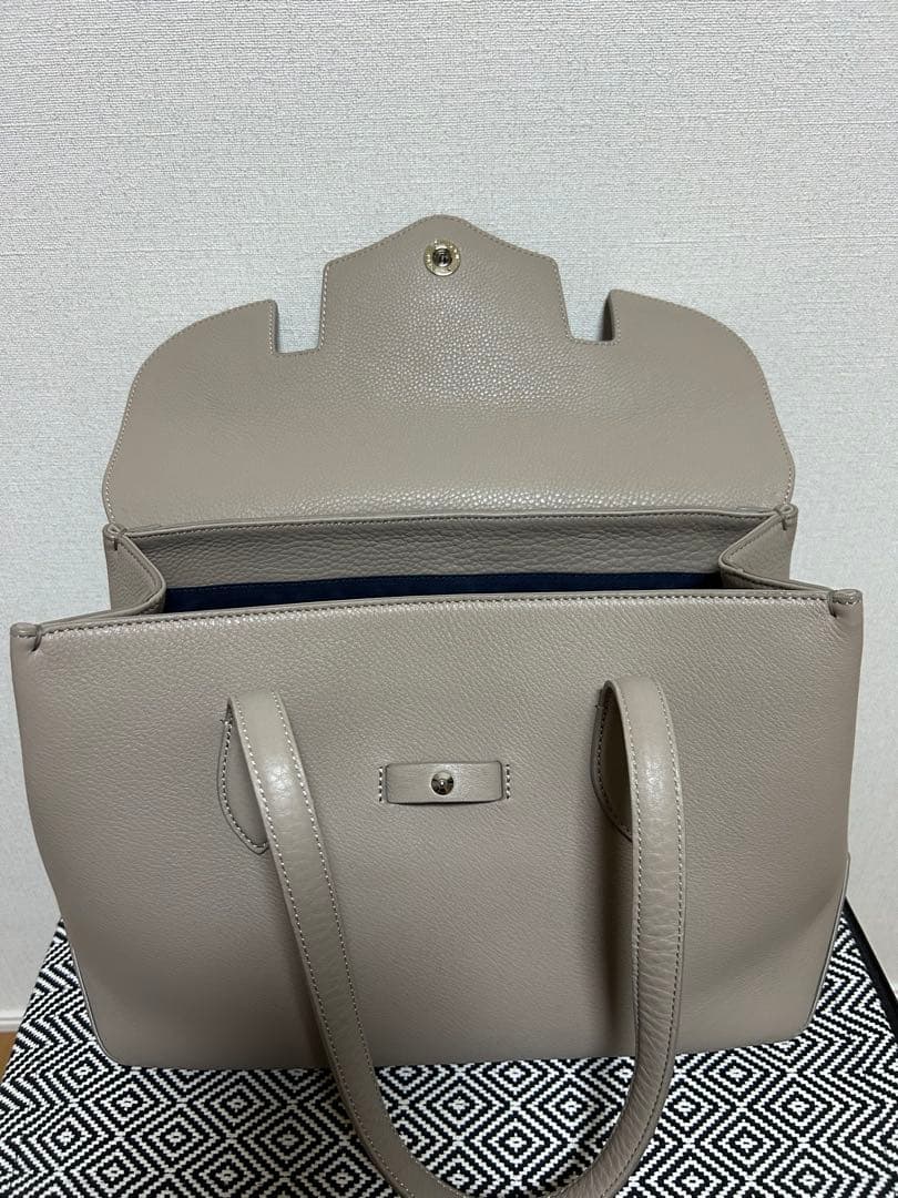 FARO フラップトートバッグ