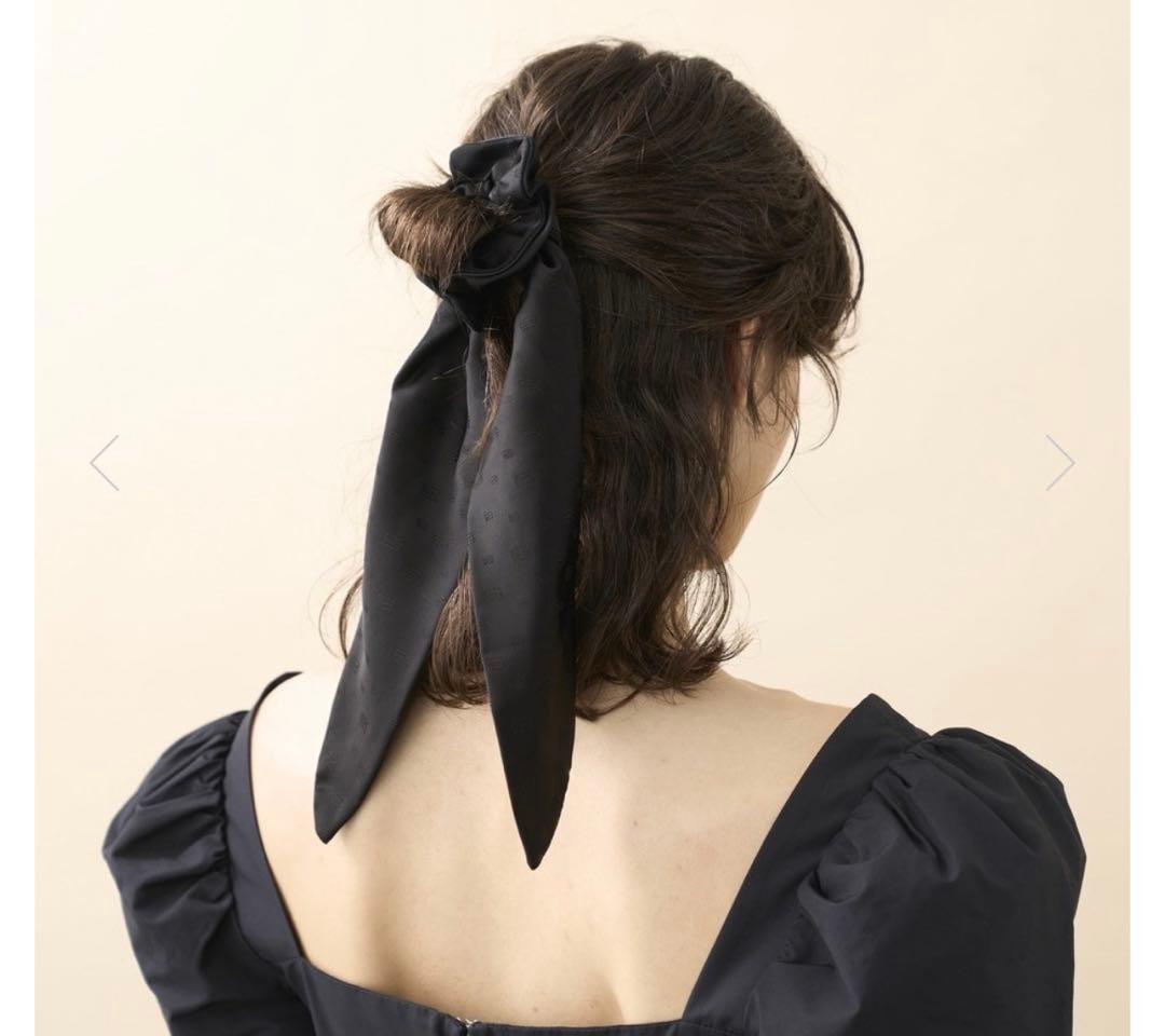 未使用★アレクサンドルドゥパリ サテン リボンシュシュ