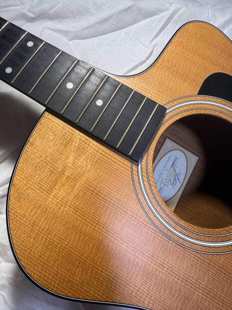 Taylor エレアコ　114ce