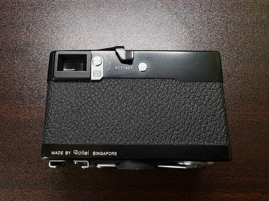 Rollei 35 (ローライ 35) // シンガポール