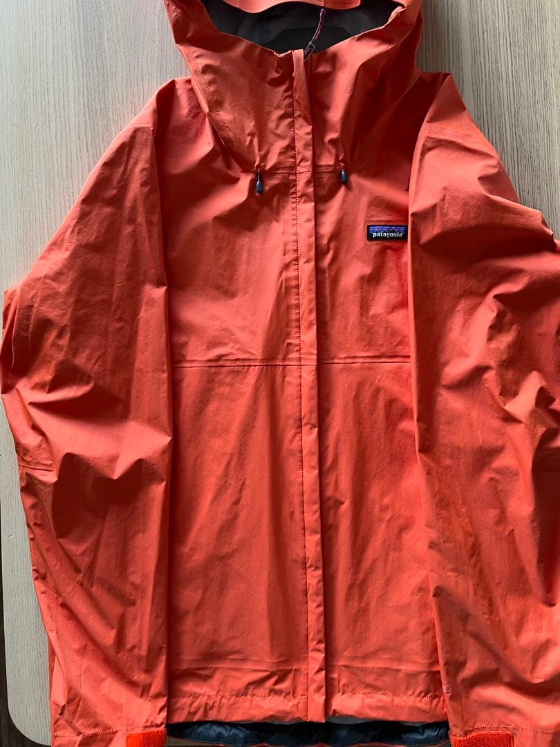 美品 patagonia トレントシェル ジャケットXL オレンジ