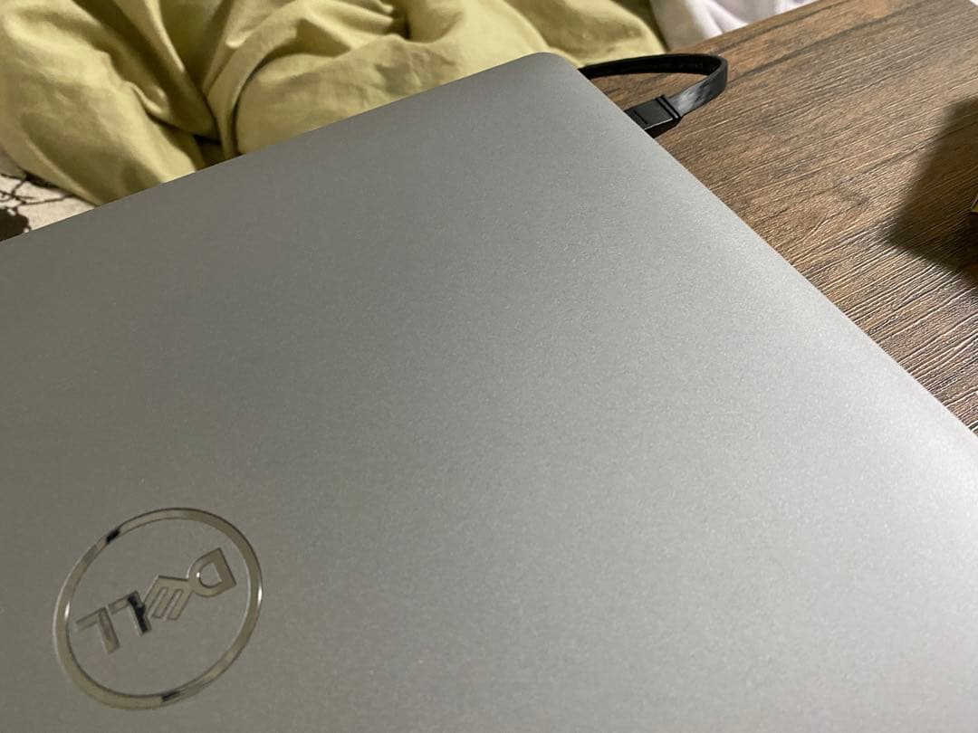 DELL 15.6インチ ノートPC シルバー COREi7