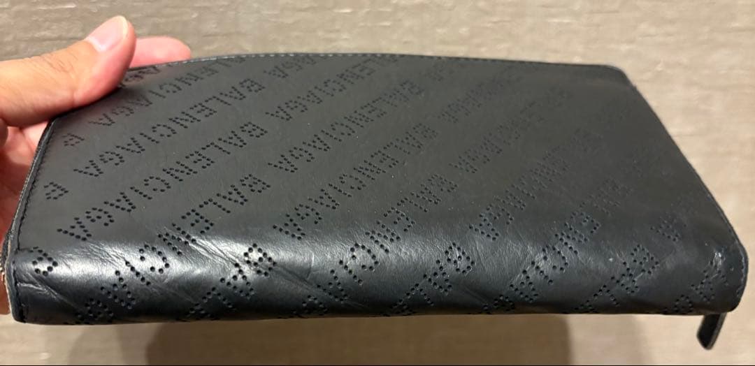 バレンシアガ　長財布　ブラック