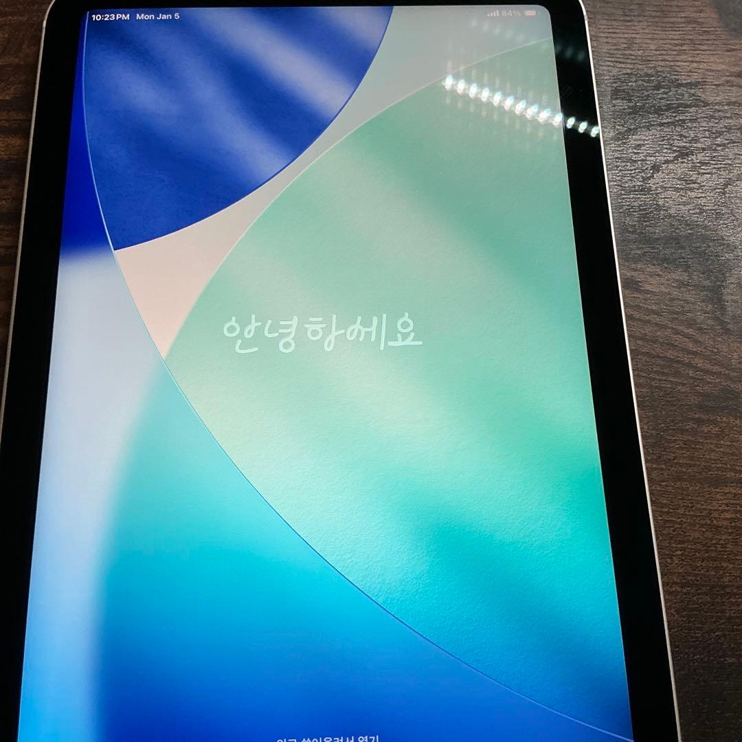 iPad mini 6 スターライト 64GB Wi-Fi + Cellular