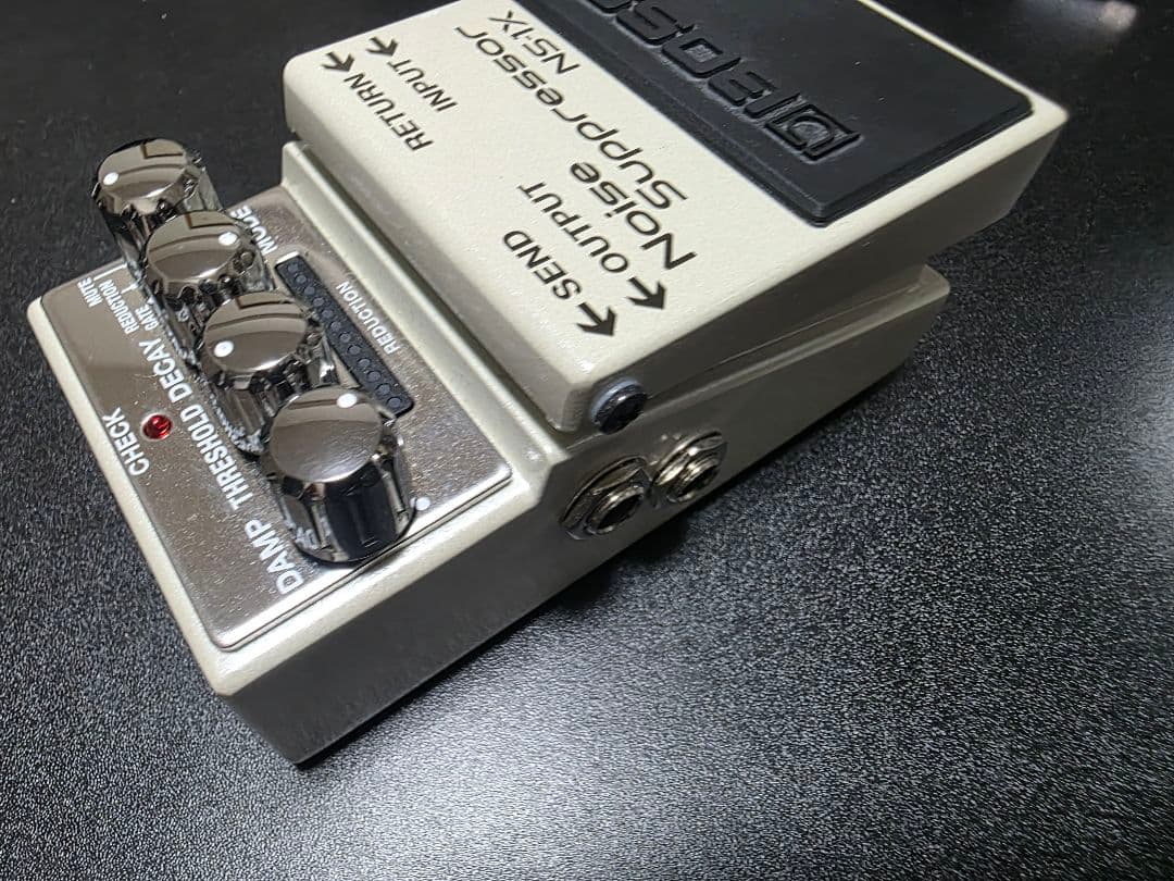 Boss Noise Suppressor NS-1X ノイズサプレッサー