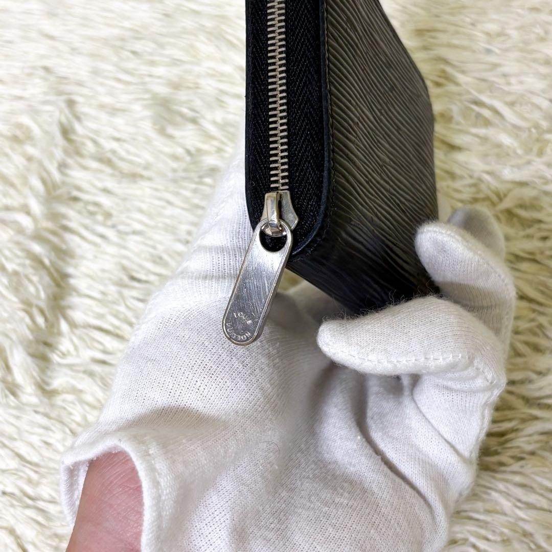 【良品】ルイヴィトン エピ ジッピーパース 黒 カードケース 小銭入れ